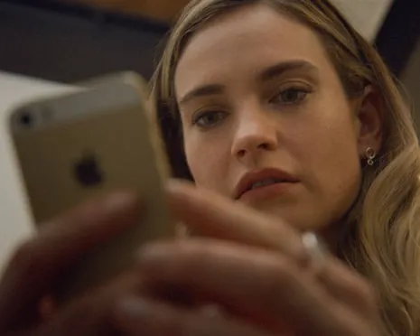 Swiped Movie Critique: Effortless Storytelling Gives Dating Apps the Origin Story Approach
